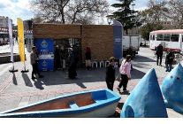 koski tarim haftasinda actigi stantta su tasarrufu bilgilendirmesi yapiyor