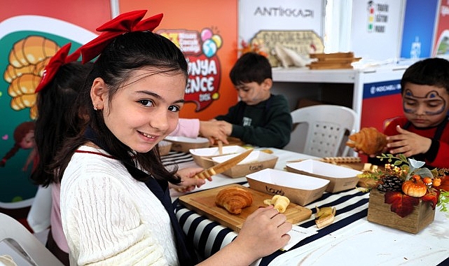 kruvasan susleme atolyesinde renkli anlar