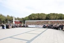 kucukcekmece belediyesi emekli ciftleri canakkaleye goturdu