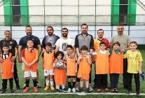kucukcekmecede renkli mac babalar ve ogullari futbol heyecani yasadi