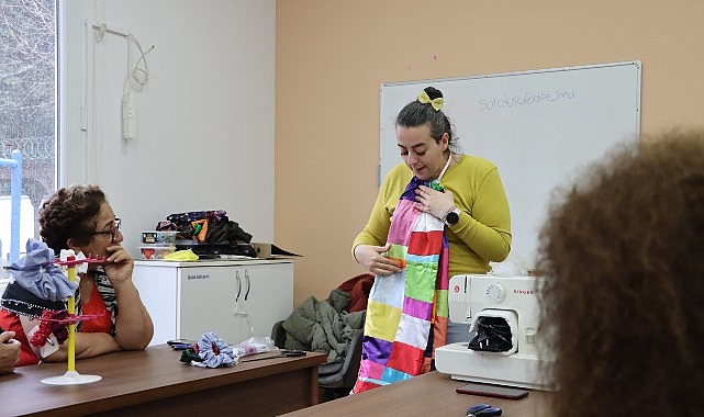 Maltepe’de geri dönüşümle yaratıcılık buluştu 1 maltepede geri donusumle yaraticilik bulustu