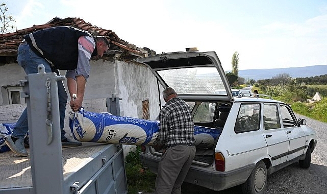 manisa buyuksehirden afetzede ureticilere destek