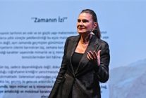 marble talksta ilk konuk ic mimar yesim kozanli