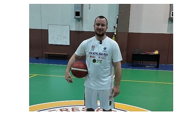 menderes belediyesi basketbol takimindan dikkat ceken hareket