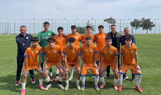 mersinin futbol ussu yenisehir