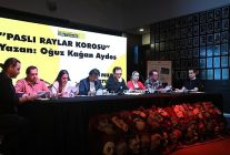 muhsin ertugrul okumalari pasli raylar korosu oyununa yogun ilgi