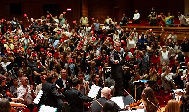 narlidere belediyesi cocuk senfoni orkestrasindan aassmde buyuleyici 23 nisan konseri