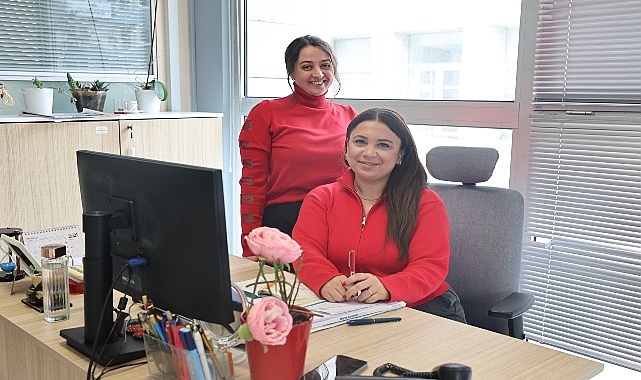 nilufer belediyesinden otizm farkindaligina kirmizi destek