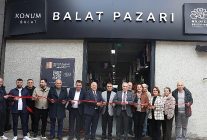niluferin 8inci giyim pazari balatta acildi