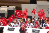 niluferin gelecegi baris meclisinde