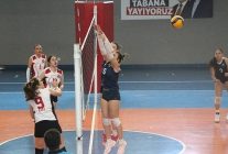 ogretmen melahat aksoy sosyal bilimler lisesi sampiyonluk yolunda