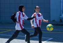 osb ortaokulunda 1 100 ogrenciye inegolspor formasi dagitildi