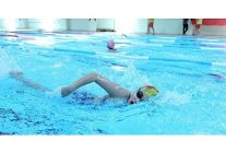 osmangazi belediyesinden 23 nisana ozel yuzme senligi