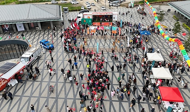 osmangazi belediyesinden cocuklara 3 gun surecek bayram hediyesi