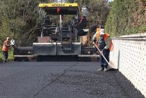 osmangazide asfaltlama calismalari hiz kesmeden devam ediyor