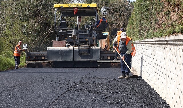 osmangazide asfaltlama calismalari hiz kesmeden devam ediyor