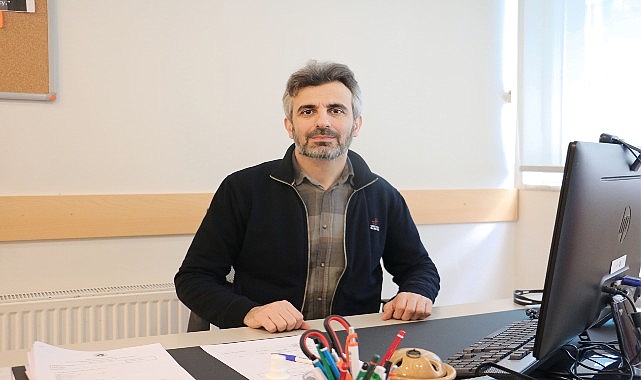 plaza dili ve emoji kulturu turkceyi asindiriyor