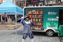 roman kahramanlari izmit sokaklarinda