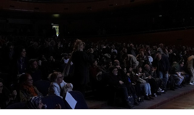 sehir tiyatrolari bursada izleyiciyi buyuledi