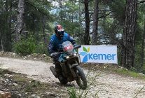 sky adventure motosiklet yarislari kemerde basladi