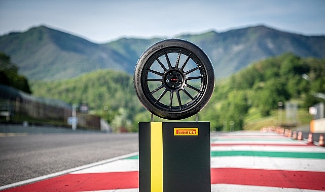 tyre reviewsa gore dunyanin en hizli lastigi pirelli p zero trofeo rs