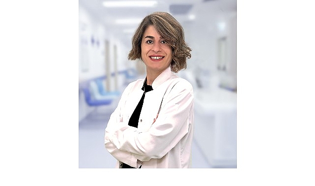 v notes yontemiyle ameliyat izsiz dikissiz kesisiz yapiliyor