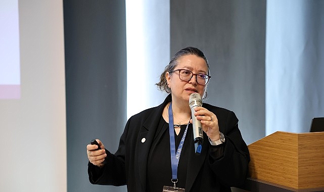 Anneler Günü dolayısıyla “Çalışan Anne Olmak” etkinliği düzenlendi 1 anneler gunu dolayisiyla calisan anne olmak etkinligi duzenlendi