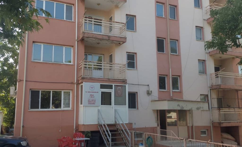 Aynı Binadaki 112 İstasyonu Neden Faaliyette? 1 Ayni Binadaki 112 Istasyonu Neden Faaliyette