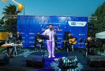 anne sehir yaz aksamlarinda arabesk ruzgari esti