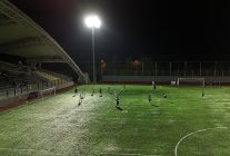 avcilar belediyesinin futbol turnuvasinda yari final heyecani