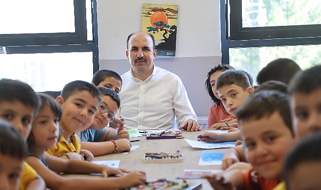 Başkan Altay Bilgehane ve Yaz Kur’an Kursu’nda Eğitim Gören Öğrencilerle Buluştu 1 baskan altay bilgehane ve yaz kuran kursunda egitim goren ogrencilerle bulustu
