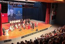baskan cercioglu didimde vatandaslari turk sanat muzigi korosu konseri ile bulusturdu