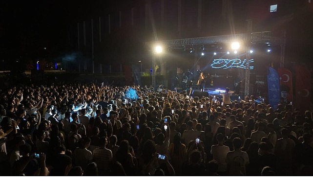 Başkan Çerçioğlu’ndan Mimar Sinan Parkı’nda Müzik Dolu Yaz Akşamı 1 baskan cercioglundan mimar sinan parkinda muzik dolu yaz aksami