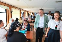 bayrampasali kadinlar bogazda bulustu