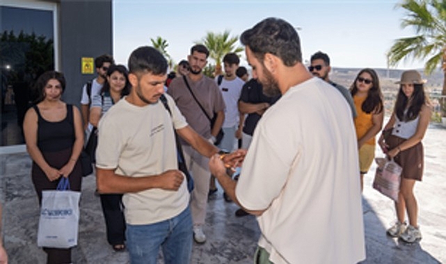 Büyükşehir’den gençlere aquapark keyfi 1 buyuksehirden genclere aquapark keyfi