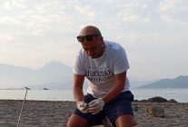 caretta carettalarin yasam mucadelesine uskudar universitesinden destek