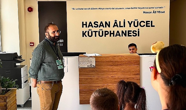 Çocuklar, Hasan Âli Yücel Kütüphanesi’nde gökyüzüne yolculuk yaptı 1 cocuklar hasan ali yucel kutuphanesinde gokyuzune yolculuk yapti