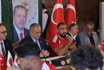 dunya geleneksel gures camiasi keciorendeki lansmanda bulustu