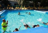 efes selcukta engelsiz cocuklarin kulaclari gelecege uzaniyor