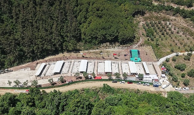Gemlik’te Barınak Ziyaretçilere Hep Açık 1 gemlikte barinak ziyaretcilere hep acik