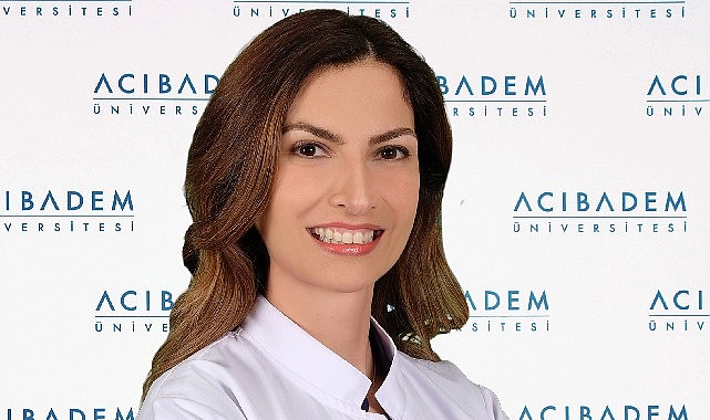 goz cerrahisinde yeni donem robotik teknoloji akilli lensler ve kisiye ozel lazer tedavileri