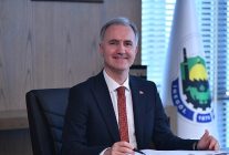 inegol belediyesinden mevlid kandilinde helva ikrami