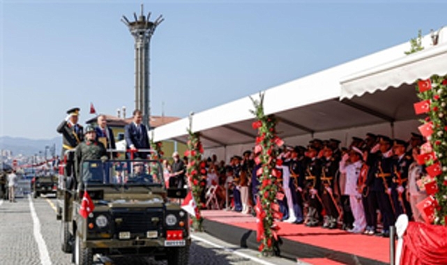 İzmir'de 30 Ağustos gururu 1 izmirde 30 agustos gururu