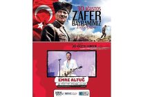 kadikoyde 30 agustos zafer bayrami coskusu
