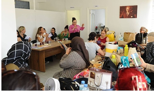 Karşıyaka’nın kadın danışma merkezleri dayanışmaya güç katıyor 1 karsiyakanin kadin danisma merkezleri dayanismaya guc katiyor