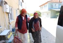 kartepede yaslilar yalniz degil
