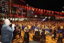 keciorende 30 agustos coskusu meydanlara sigmadi