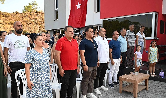 Kemer’de yaz sanat kurslarında sertifika heyecanı 1 kemerde yaz sanat kurslarinda sertifika heyecani