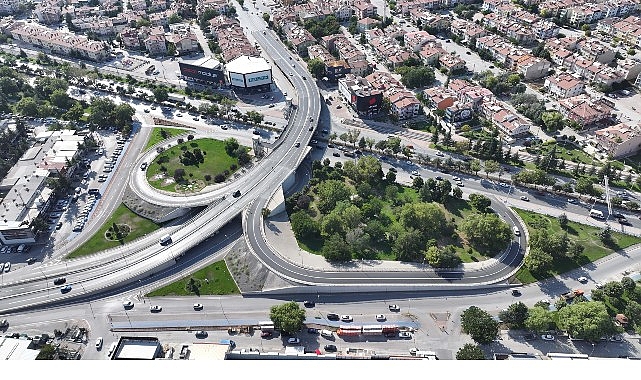 konya buyuksehir uluyayla ve altiyol ust gecitlerinin asfaltini yeniledi