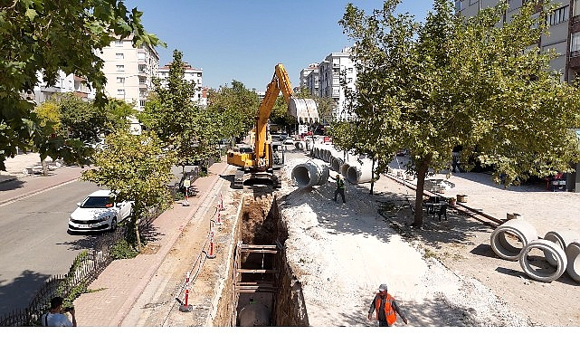 KOSKİ, Rauf Denktaş Caddesi’nde Altyapıyı Güçlendiriyor 1 koski rauf denktas caddesinde altyapiyi guclendiriyor